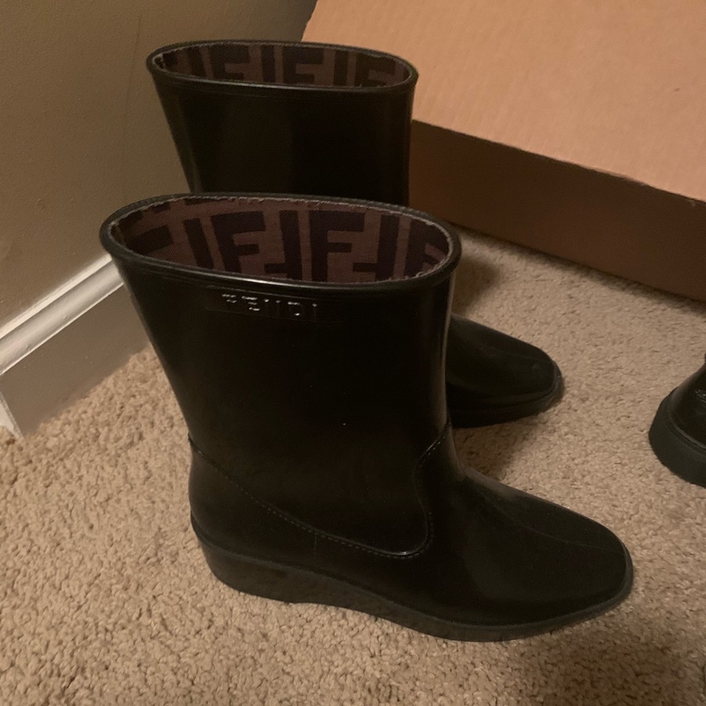 Rain boots